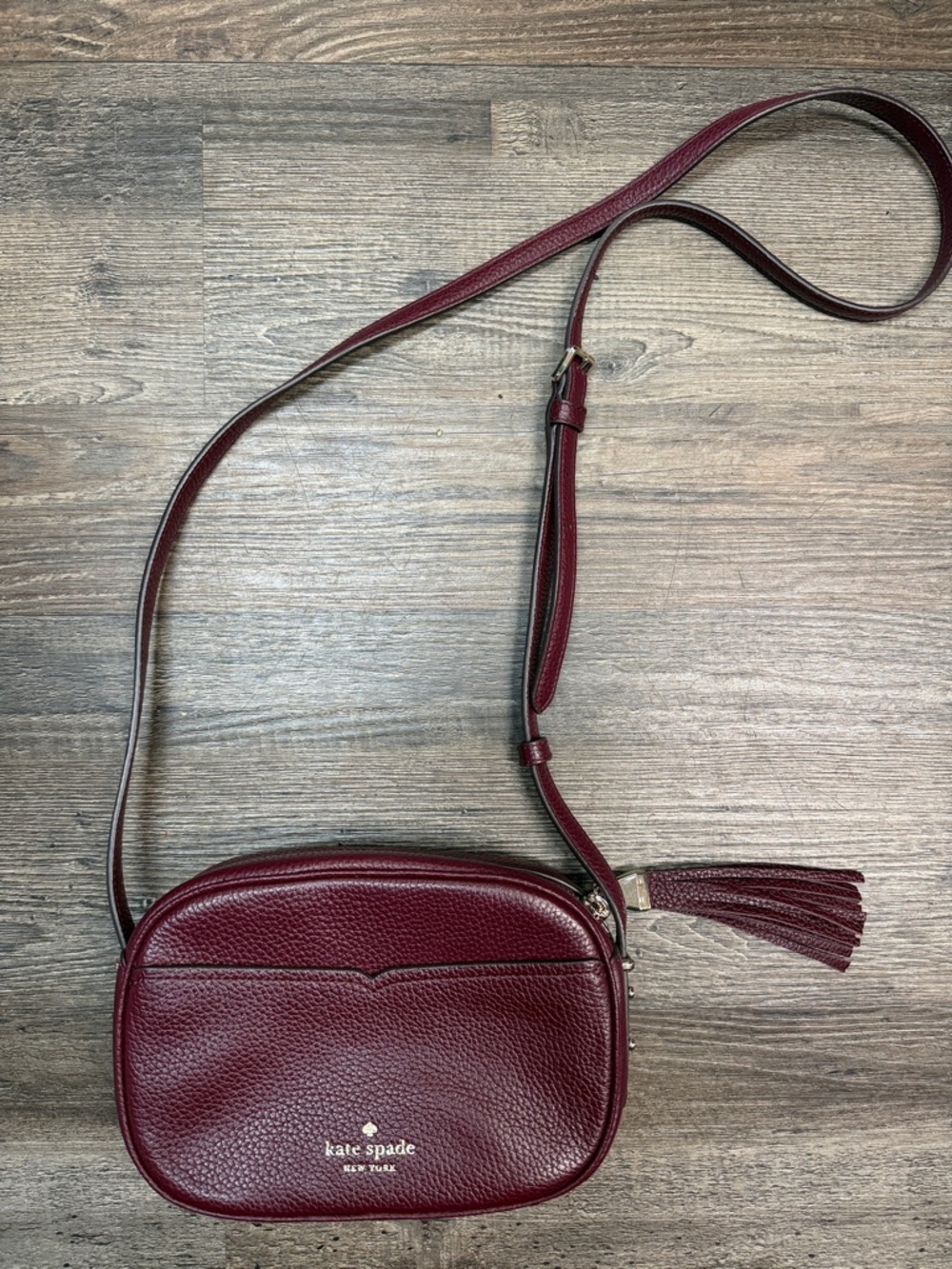 Kate Spade Burgundy Pebbled Leather Camera Bag Crossbody Purse
